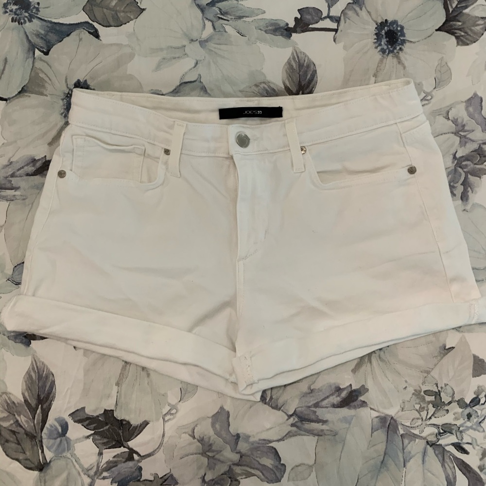 NWOT Joe’s white denim shorts